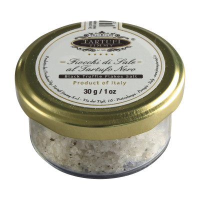 Druskos dribsniai su juodaisiais trumais