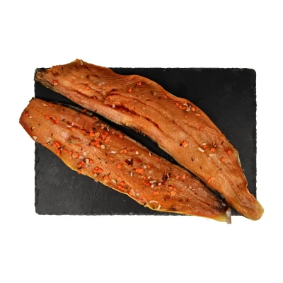 Šaltai rūkyta kuprės filė su prieskoniais